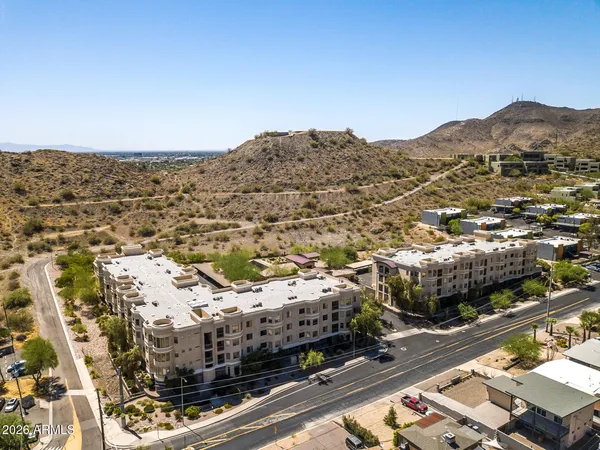 $299,000 | 9820 North Central Avenue, Unit 132, Phoenix, AZ 85020