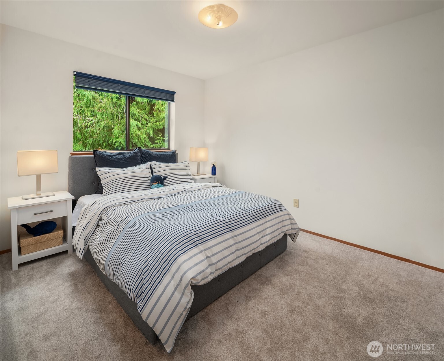 2682 Sunlight Beach Road Clinton, WA 98236 - Photo 28 of 39 Gallery Image 28