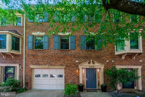 $725,000 | 6416 Fleetside Court, Alexandria, VA 22310