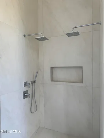 $1,900,000 | 11 South Eagle Ridge, Diamond Point, NY 12824