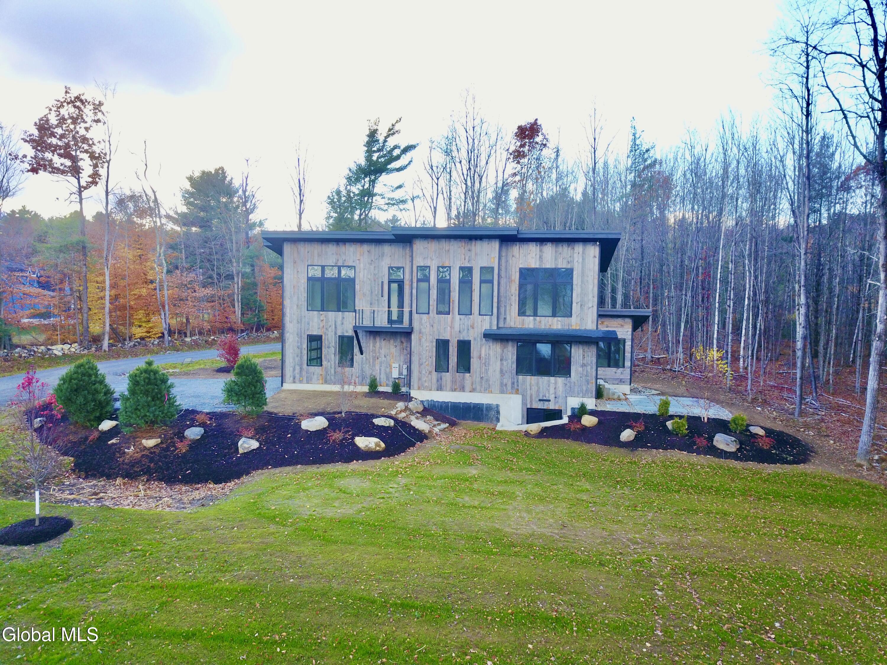 11 South Eagle Ridge Diamond Point, NY 12824 - Photo 3 of 48 DJI_0045