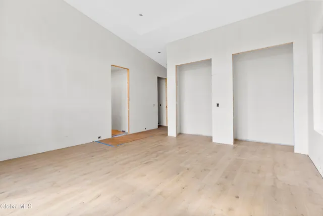 $1,900,000 | 11 South Eagle Ridge, Diamond Point, NY 12824