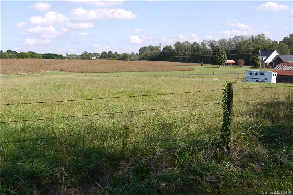2099 St Johns Church Road Conover, NC 28613 - Photo 12 of 18 Gallery Image 12