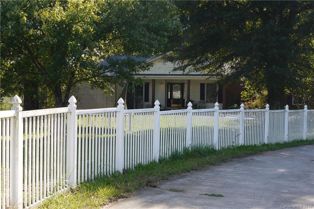 2099 St Johns Church Road Conover, NC 28613 - Photo 4 of 18 Gallery Image 4