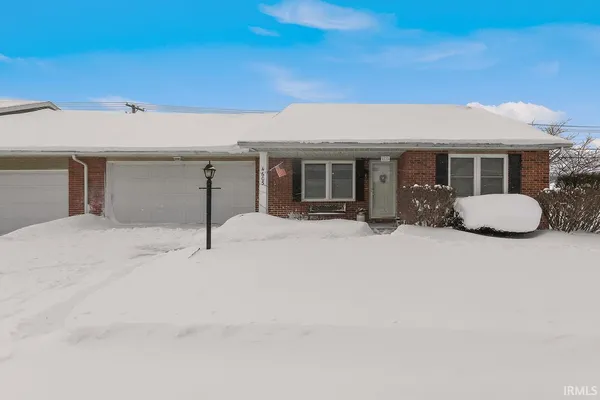 $264,900 | 4605 Rivers Edge Drive, Mishawaka, IN 46544