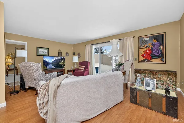 $260,000 | 4605 Rivers Edge Drive, Mishawaka, IN 46544