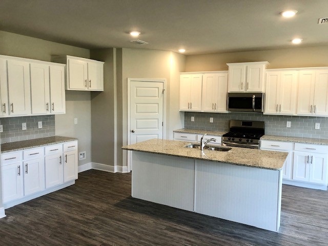 24827 Spectacular Bid Loop, Unit 87 Daphne, AL 36526 - Photo 3 of 7