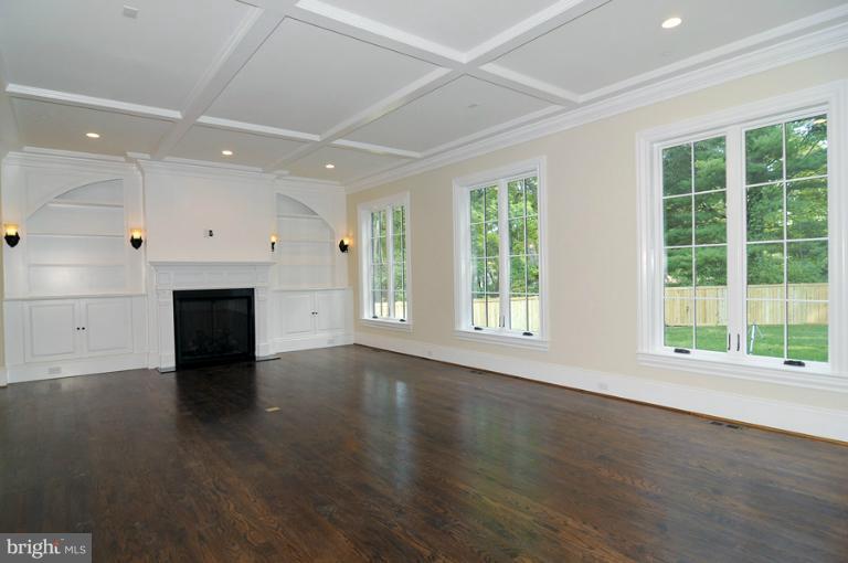 8215 Custer Road Bethesda, MD 20817 - Photo 14 of 30 Family Room