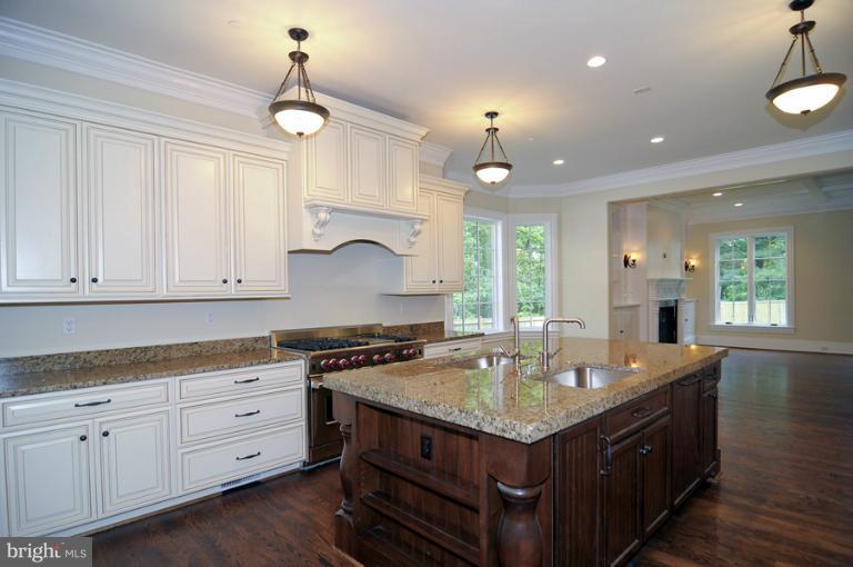 8215 Custer Road Bethesda, MD 20817 - Photo 16 of 30 Kitchen
