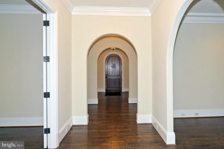 8215 Custer Road Bethesda, MD 20817 - Photo 7 of 30 View