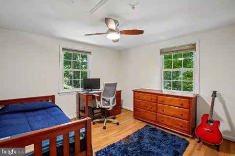 $1,250,000 | 11303 Hounds Way, North Bethesda, MD 20852