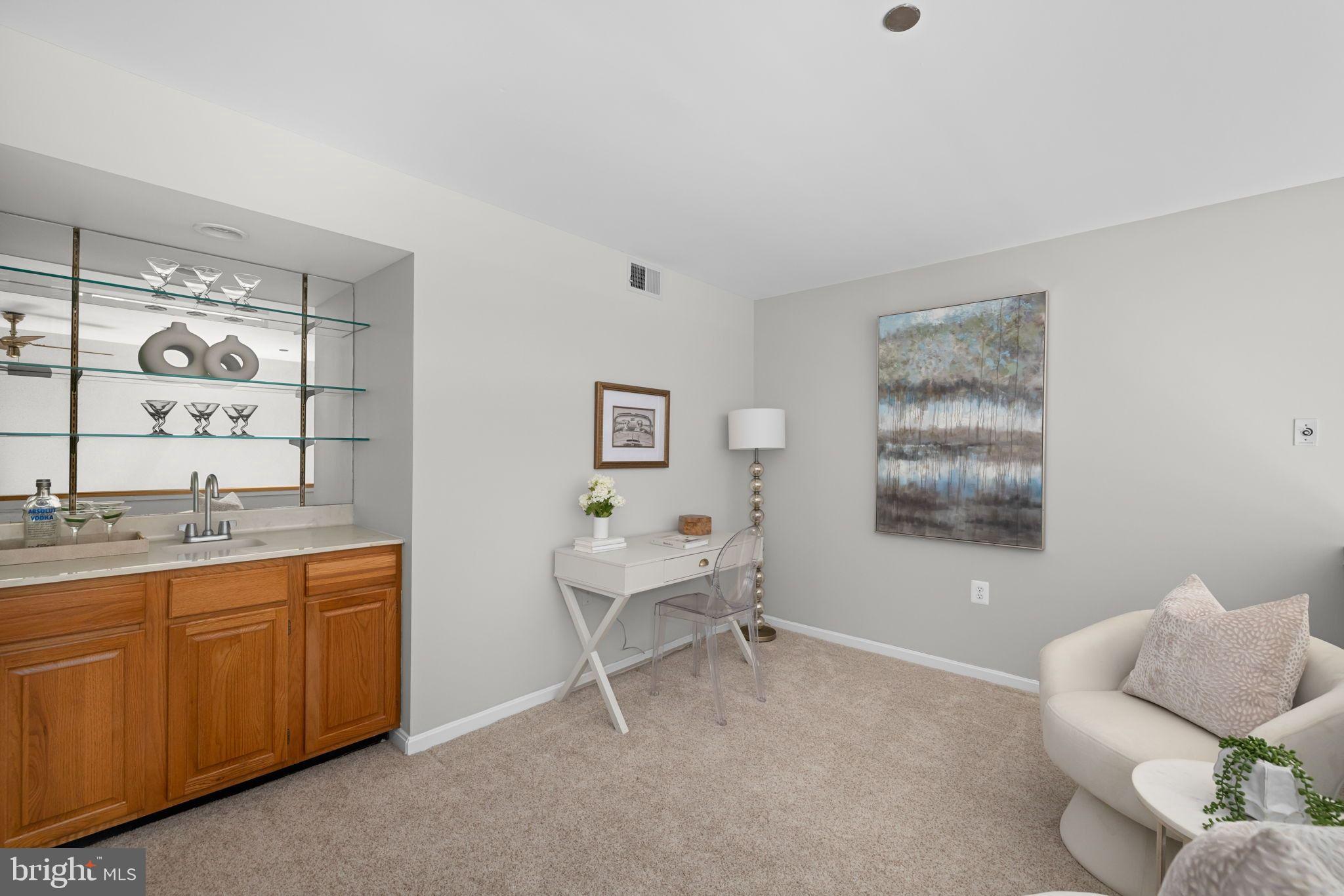 1301 North Courthouse Road, Unit 1805 Arlington, VA 22201 - Photo 31 of 40 Loft