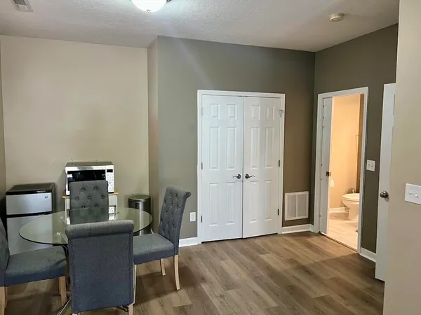 $499,999 | 309 Courtney Circle, Blacksburg, VA 24060