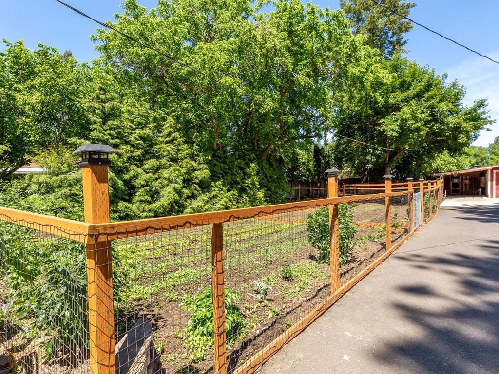 306 West Graves Road Spokane, WA 99218 - Photo 46 of 50