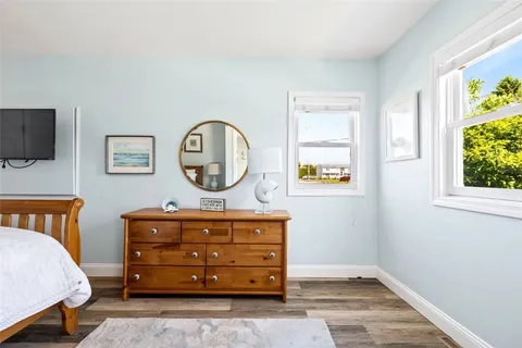 $4,800 | 26 Walcott Avenue, Narragansett, RI 02882