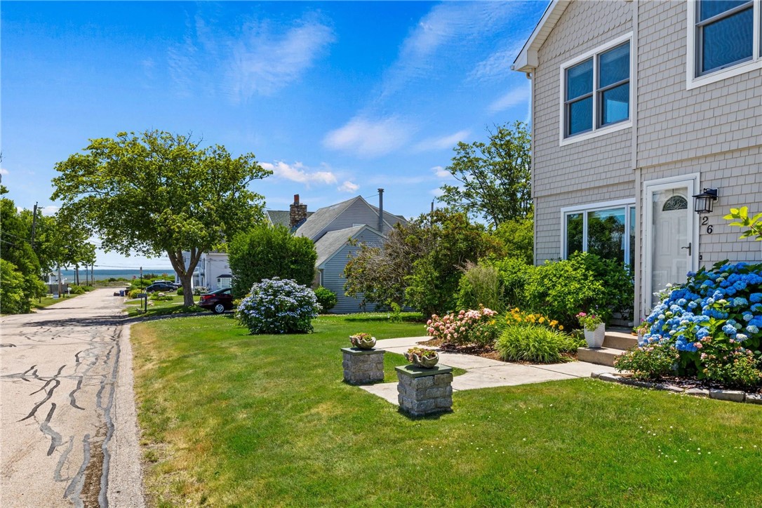 26 Walcott Avenue Narragansett, RI 02882 - Photo 3 of 27