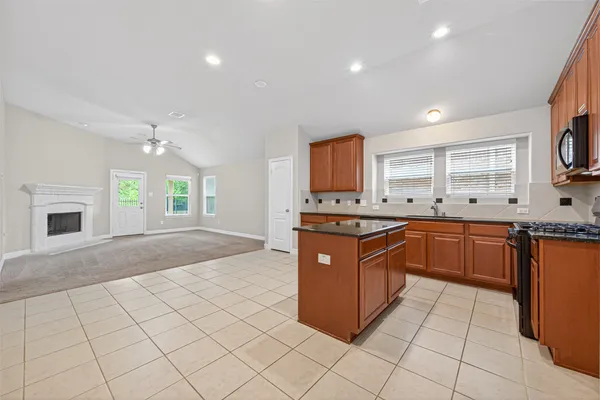 $2,200 | 2517 Wood Park Boulevard, Conroe, TX 77304