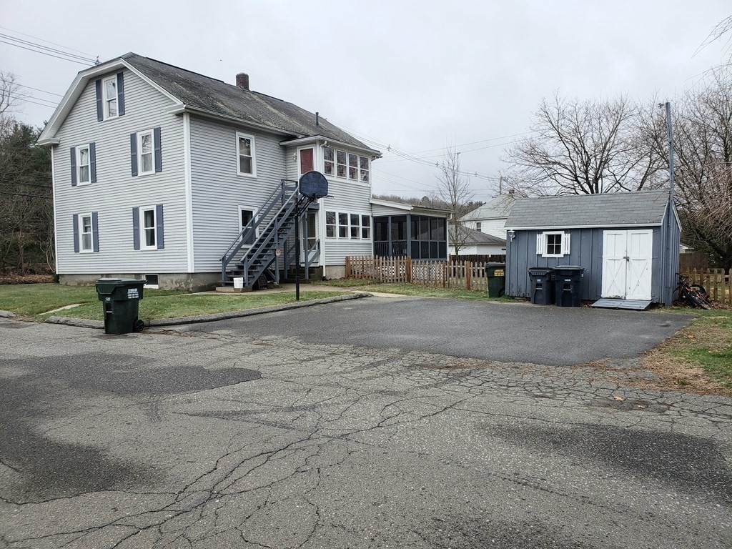 89-91 Ford Street Three Rivers, MA 01080 - Photo 7 of 9