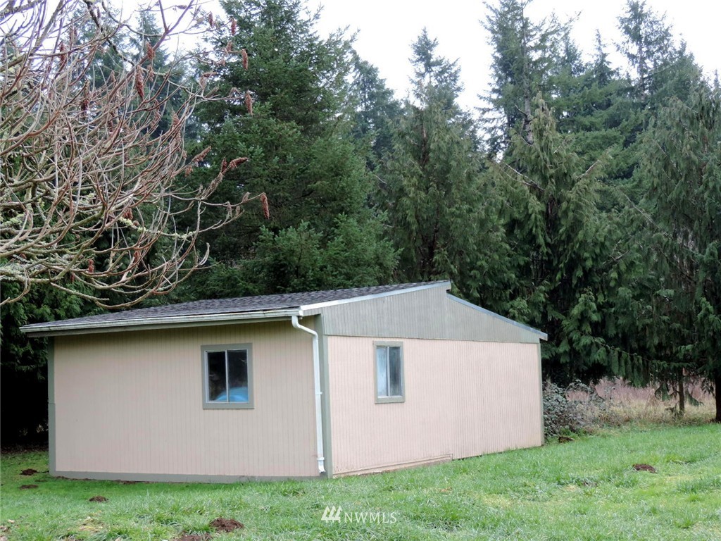 9419 Gastaeson Lane Southwest Rochester, WA 98579 - Photo 16 of 20