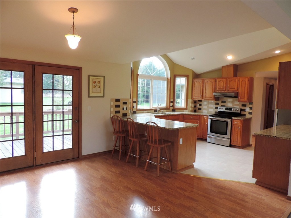 9419 Gastaeson Lane Southwest Rochester, WA 98579 - Photo 5 of 20