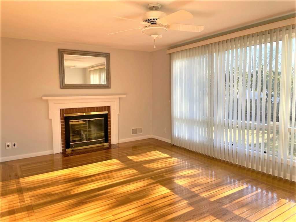 100 Thrush Road Warwick, RI 02886 - Photo 14 of 32 Gallery Image 14