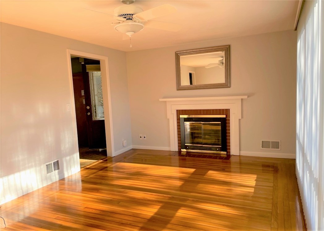 100 Thrush Road Warwick, RI 02886 - Photo 15 of 32 Gallery Image 15