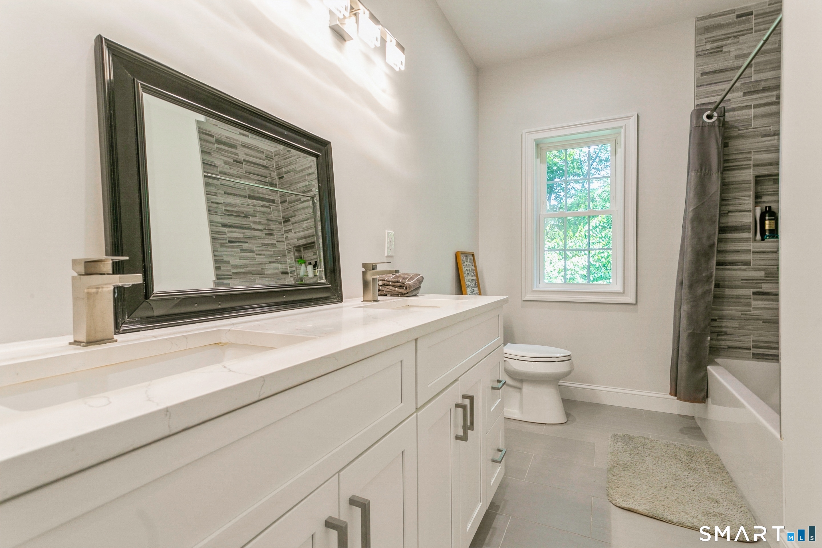 4 Darcangelo Drive Brookfield, CT 06804 - Photo 20 of 39