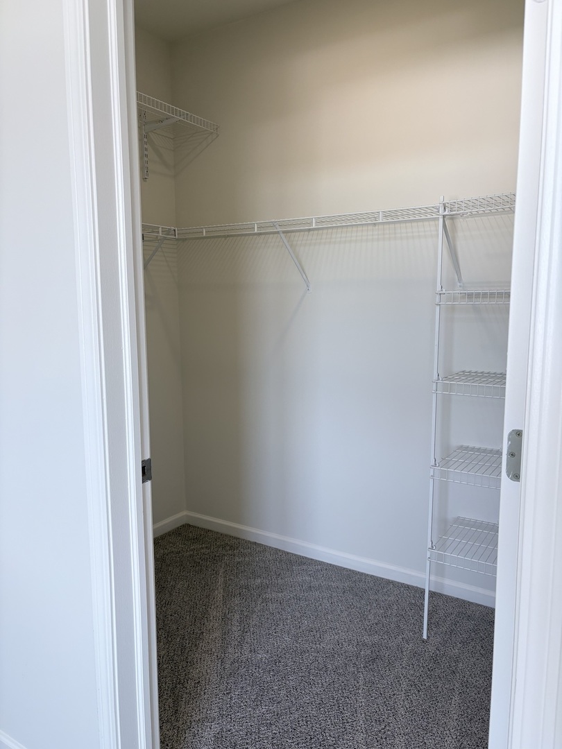 625 Deerfield Road, Unit 402 Deerfield, IL 60015 - Photo 11 of 13