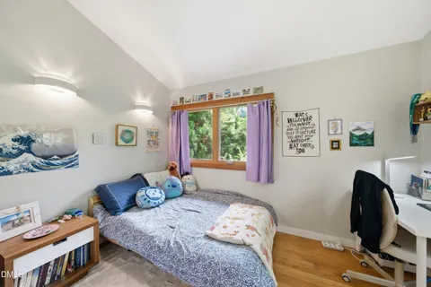 $699,900 | 16 Davie Circle, Chapel Hill, NC 27514
