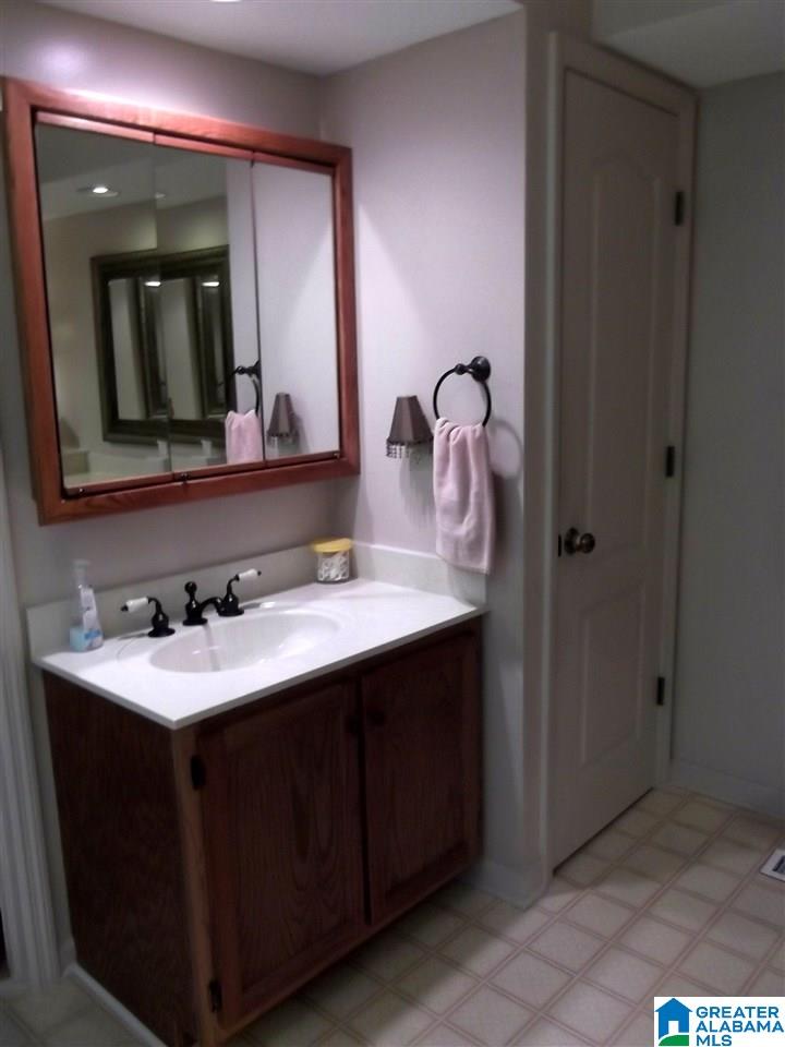 1201 Pleasant Grove Road Pleasant Grove, AL 35127 - Photo 19 of 45