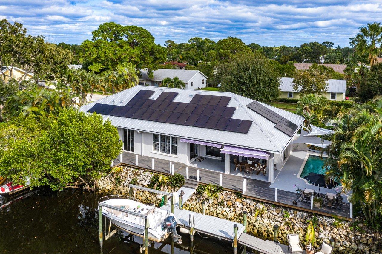 706 Warren Drive Jupiter, FL 33458 - Photo 32 of 36 033-706WarrenDrive-Jupiter-FL-33458-SMAL