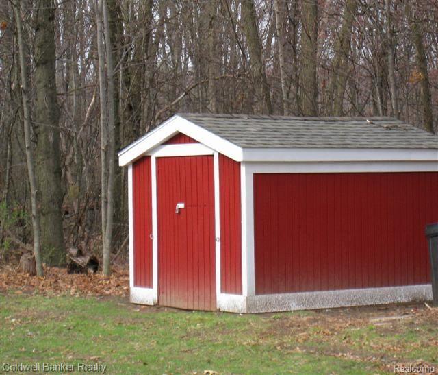 2900 Potter Road Wixom, MI 48393 - Photo 5 of 5 IMG_1624