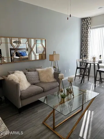 $1,304 | 1811 East Apache Boulevard, Unit 3A, Tempe, AZ 85281