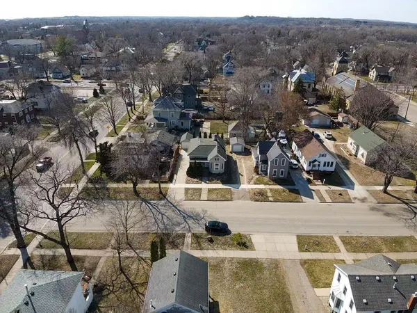 $249,900 | 710 1st Avenue Northwest, Faribault, MN 55021