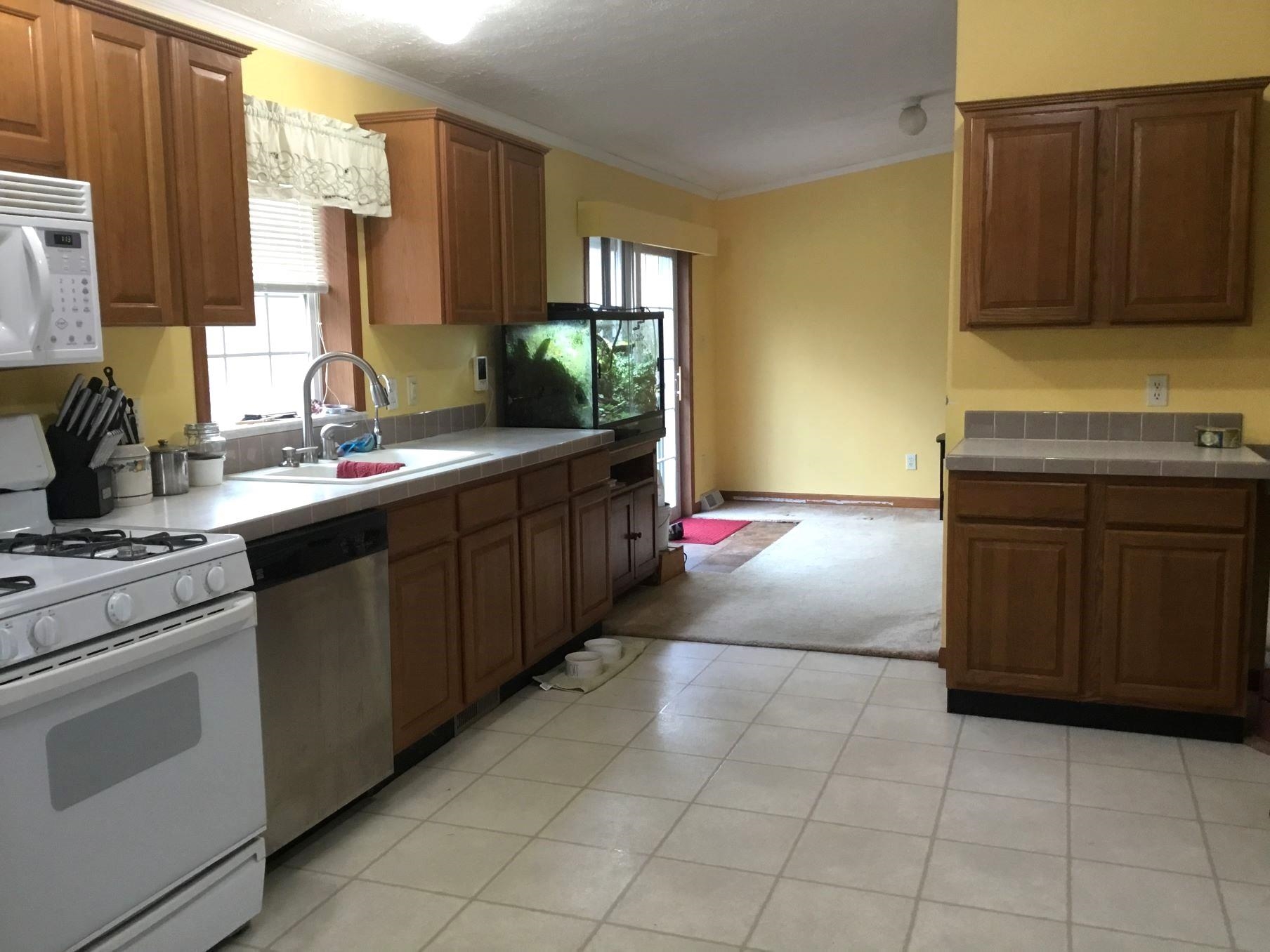 2536 North Setterbo Road Suttons Bay, MI 49682 - Photo 5 of 34 1929338-3674bd51-b649-4b08-84e6-aa73941b22ab.JPG