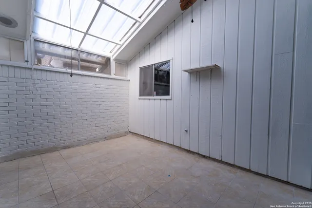 $340,000 | 5202 Metcalf, Windcrest, TX 78239