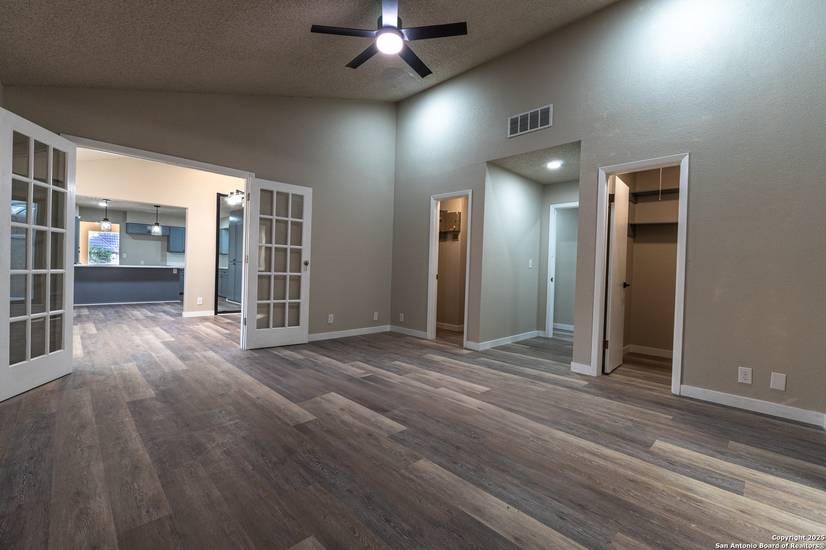 5202 Metcalf Windcrest, TX 78239 - Photo 26 of 42