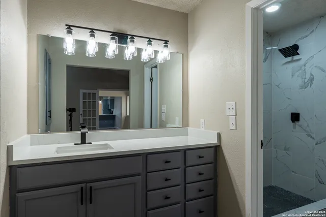 $340,000 | 5202 Metcalf, Windcrest, TX 78239