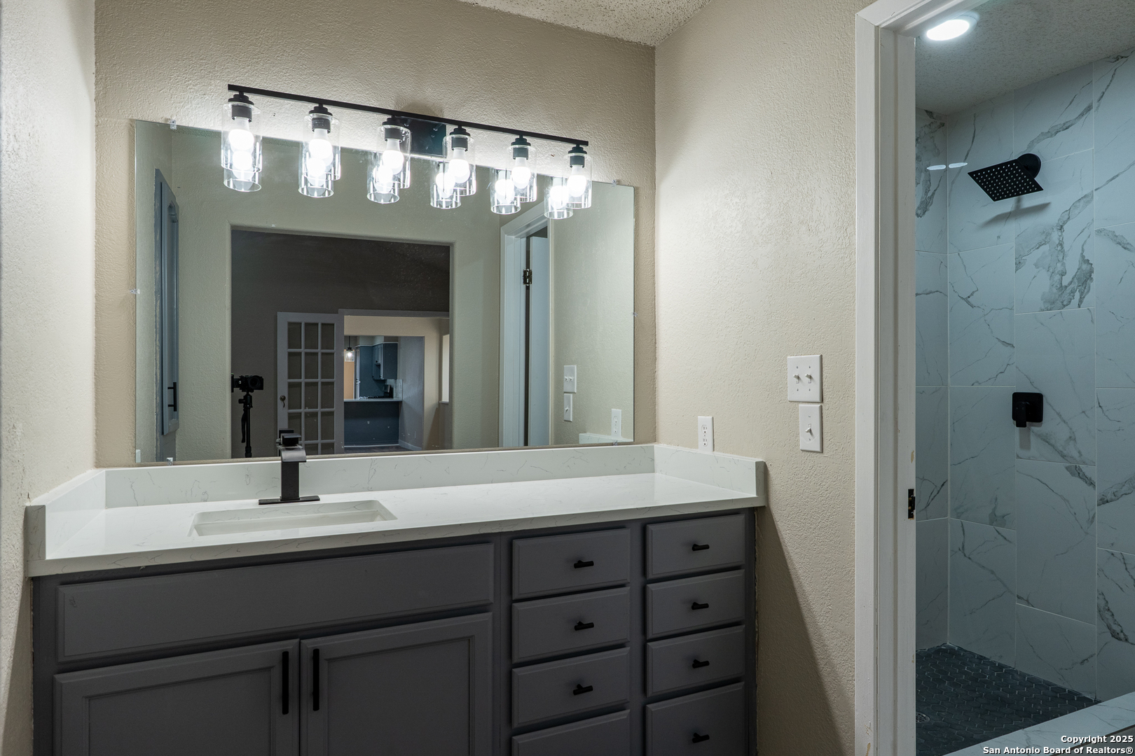 5202 Metcalf Windcrest, TX 78239 - Photo 29 of 42