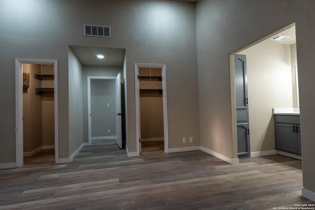 $340,000 | 5202 Metcalf, Windcrest, TX 78239