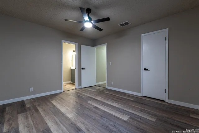 $340,000 | 5202 Metcalf, Windcrest, TX 78239