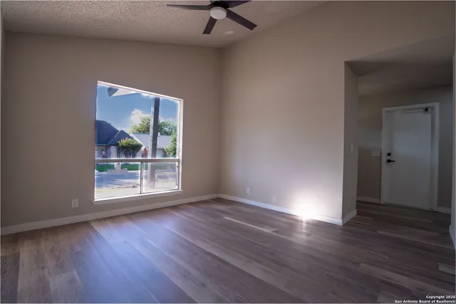 $340,000 | 5202 Metcalf, Windcrest, TX 78239