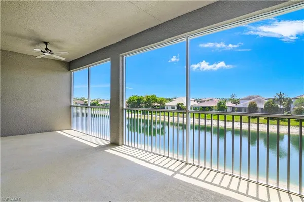 $459,000 | 2311 Sawyers Hill Road, Unit 806, Naples, FL 34120