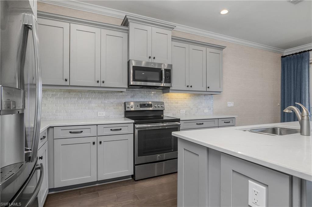 2311 Sawyers Hill Road, Unit 806 Naples, FL 34120 - Photo 4 of 41