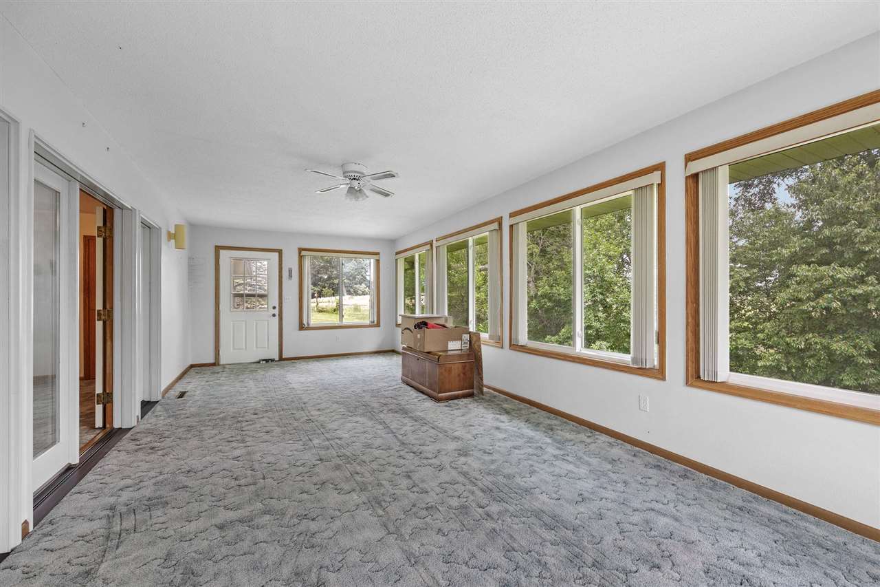 2488 Sugar Bottom Road Northeast, Unit A Solon, IA 52333 - Photo 7 of 45 Gallery Image 7