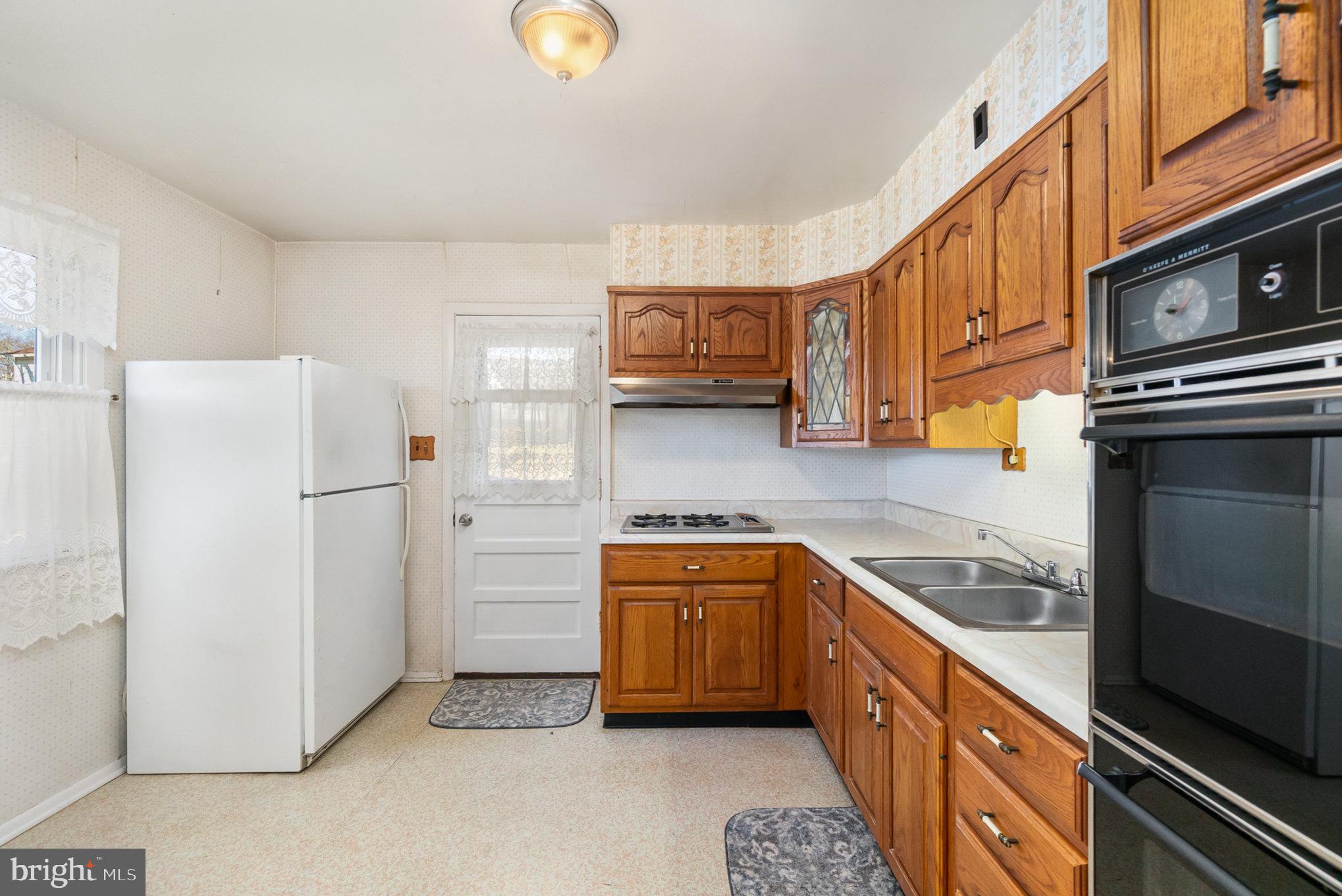 4434 Kendi Road Nottingham, MD 21236 - Photo 9 of 29