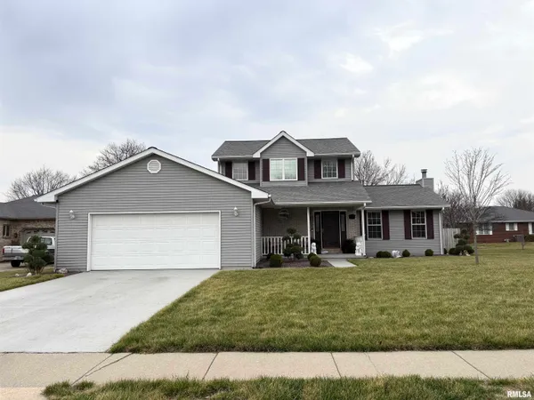 $375,000 | 4 Ventura Court, Jacksonville, IL 62650