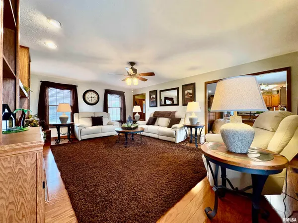 $375,000 | 4 Ventura Court, Jacksonville, IL 62650