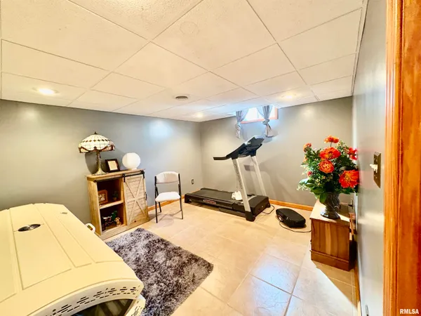 $375,000 | 4 Ventura Court, Jacksonville, IL 62650