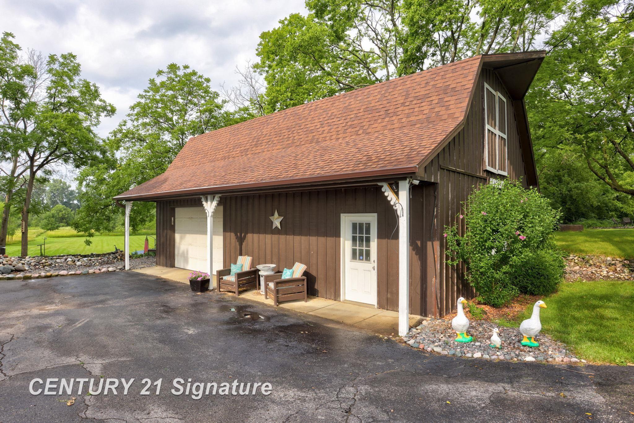 6315 Midland Road Freeland, MI 48623 - Photo 50 of 98